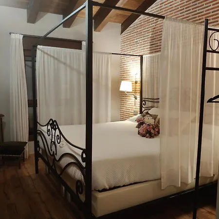 Ferienhaus La Puerta Del Rio Lobos *
