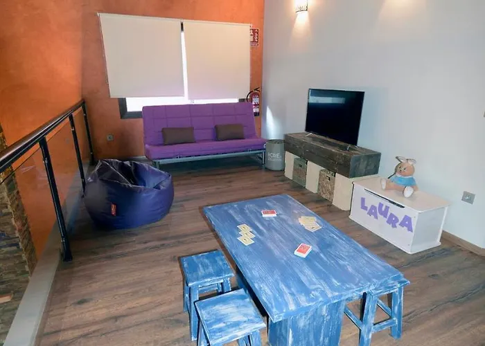 La Puerta Del Rio Lobos 펜션