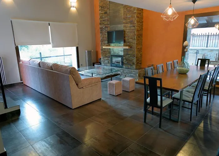 La Puerta Del Rio Lobos San Leonardo de Yagüe